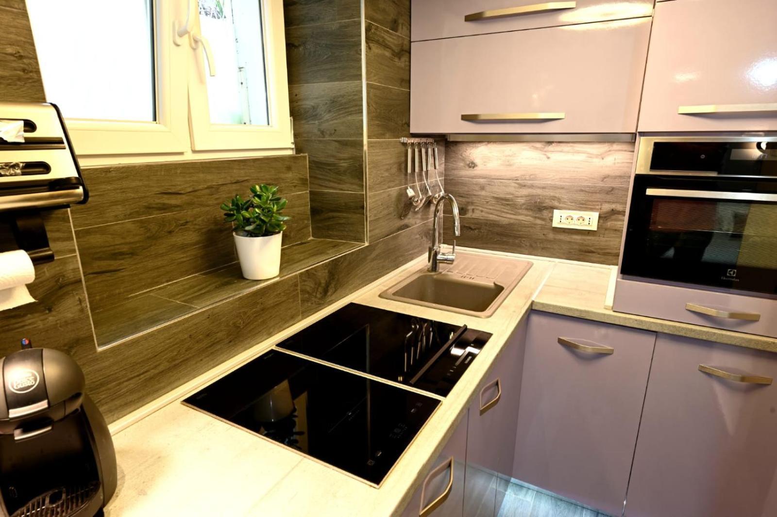 Bel-art Apartment *